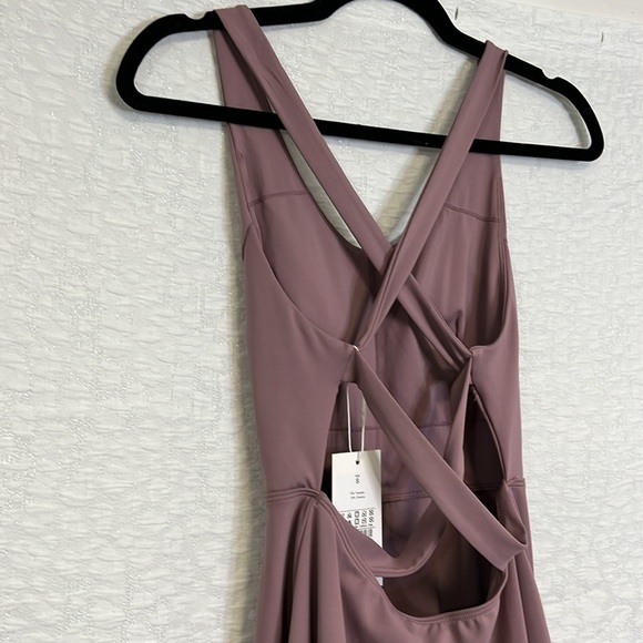 NWT :HALARA CRISSCROSS BACKLESS FLARE DANCE DRESS SMALL - Picture 8 of 13